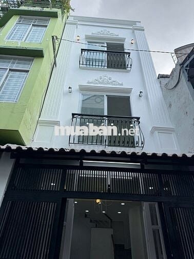 NHÀ ĐẸP 4 TẦNG HẺM THÔNG THOÁNG_90M2_HCĐ_KHU VỰC Q8_GIÁ CHỈ 4 TỶ NHỈNH