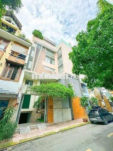 SIÊU PHẨM BIỆT THỰ - 95E Nguyễn Văn Trỗi, P.11, Phú Nhuận, 8x25m, HẦM
