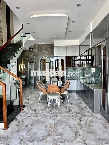 Nhà 3 tầng sát siêu thị aeo mall Đà Nẵng rẻ thị trưingf