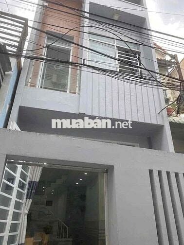 Nhà lầu 2 phòng 2 máy lạnh hẻm sau lưng Vincom Hùng Vương