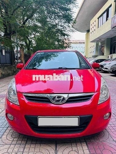 Hyundai i20 2010 1.4 AT - 90000 km