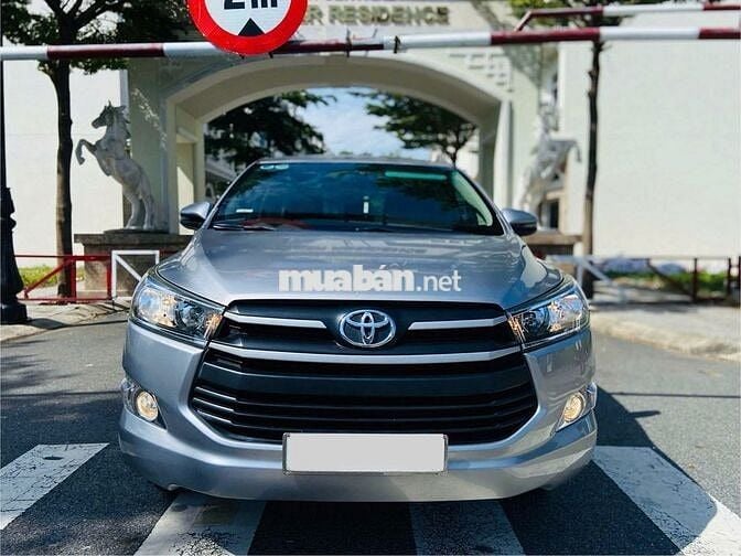 Toyota Innova 2.0E 2019