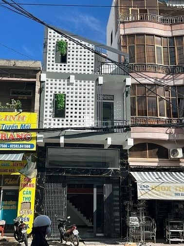 Chính chủ cho thuê nhà mặt tiền 252 Thống Nhất Nha Trang