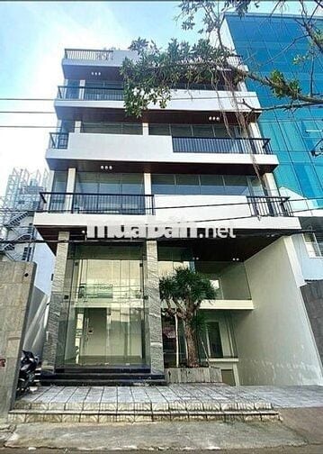 TÒA NHÀ CHO THUÊ NGAY VƯỜN LÀI_ 9X16M_ HẦM 5 TẦNG_ SÀN TRỐNG SUỐT.