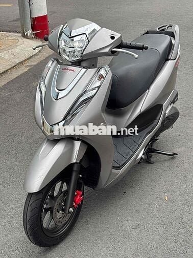 cần bán lead 4V 2023
