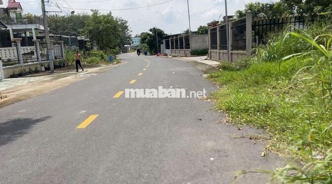 Chính chủ ngộp ngân hàng bán lô đất Bến Cát chỉ 1 tỷ 4xx, sổ riêng