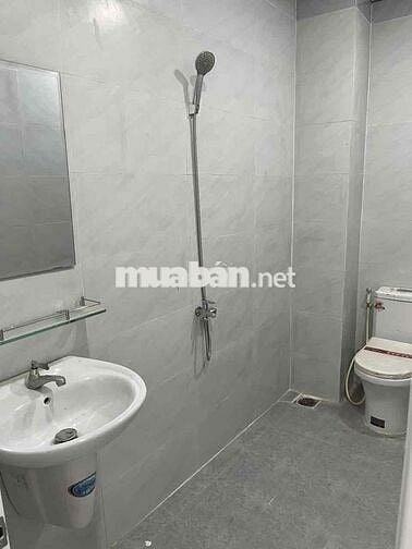 Cần tìm người share phòng trong nhà nguyên căn q12