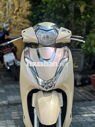 Bán led đời 2017 khoá smakay ( Biển số Thành Phố )