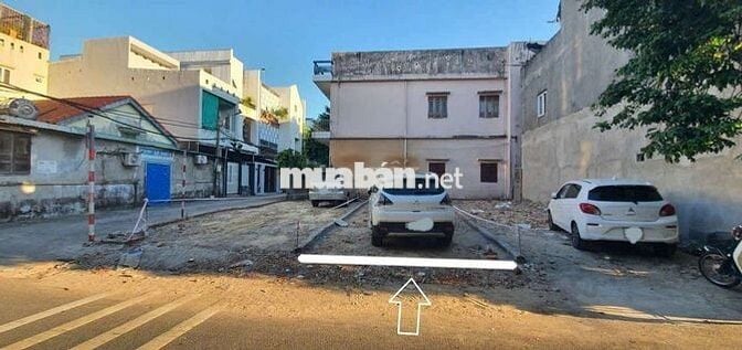 ĐẤT NGON HÀNG HIẾM, gần TRẦN CAO VÂN và Trường THÁI PHIÊN TK: 4m x 13m