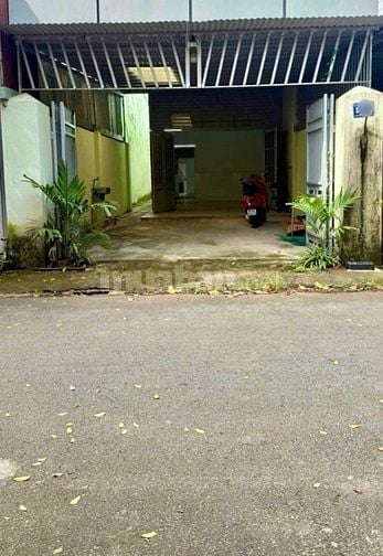 Cần tiền trả nợ bán căn nhà 112m2 ở Xã Tân Hiệp - Hóc Môn giá 935TR