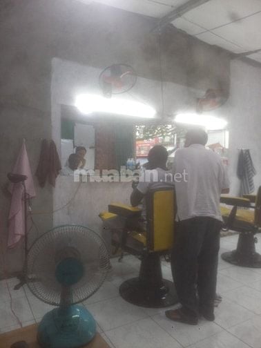 Sang tiệm Hớt Tóc Nam Khu vực Bình Tân