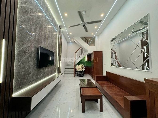 Quá hời khu phân lô 90 Nguyễn Tuân 7,45 tỷ nhà 4 tầng