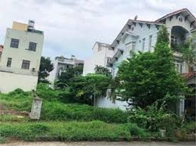 Chỉ 1 lô duy nhất tại Tân Phú quận 9 chỉ với 1ty350 có ngay 80m2 