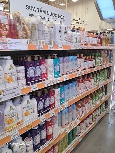 TUYỂN DỤNG THỜI VỤ ,CHÍNH THỨC LÀM VIỆC TẠI HỆ THỐNG CỬA HÀNG Ở TPHCM