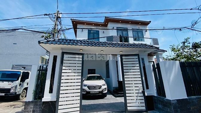 🏡BÁN  BIỆT THỰ HIỆN ĐẠI MÁI NHẬT GÓC 2 MẶT TIỀN10x14m – FULL NỘI THẤT