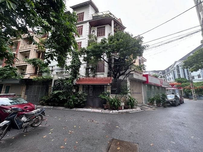 Bán Kiệt tác Hiện đại – Nhà 7 Tầng TM, Gara Ô TÔ - NGUYỄN PHONG SẮC