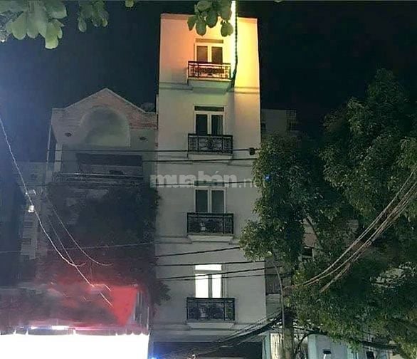 Bán nhà mặt tiền Hoàng Hoa Thám, 4 lầu, 131,1 m², giá 32 tỷ