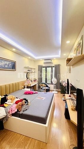 NHÀ ĐẸP ĐỊNH CÔNG –NGÕ THÔNG KINH DOANH – Ô TÔ GẦN NHÀ – FULL NỘI THẤT