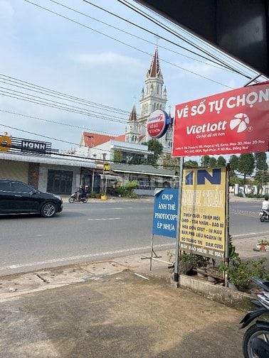 Bán nhà mặt tiền QL1A – vị trí vàng kinh doanh, sổ hồng riêng, giá tốt