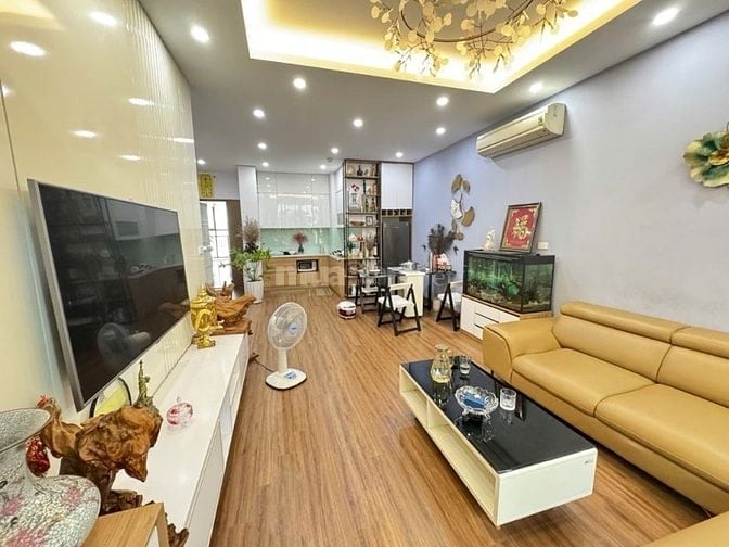 BÁN CĂN CHUNG CƯ 3 PHÒNG NGỦ, PHỐ TRỊNH VĂN BÔ, DT 96M2, TẶNG NỘI THẤT