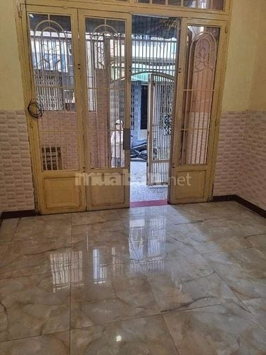 mặt tiền nội bộ đường 13a, dt: 3,5x10, có 1 lầu đúc,