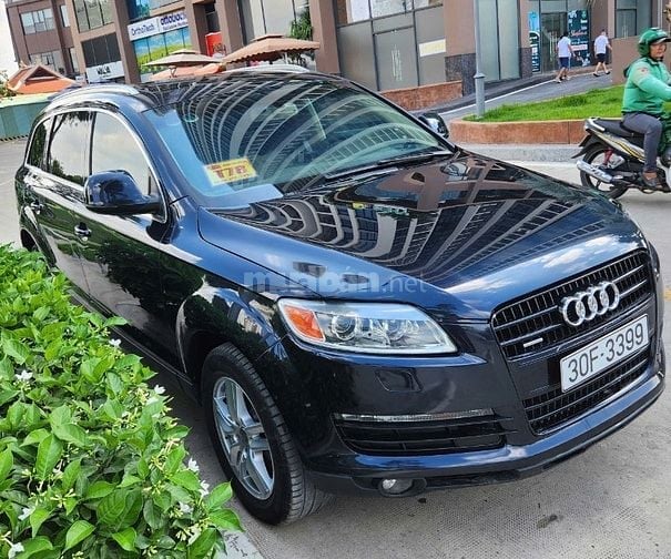 Bán xe Audi Q7 3.6 – Xe sếp bự sử dụng kỹ, còn nguyên zin – Giá tốt