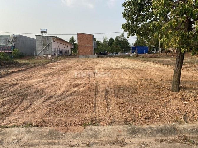 Bán nhanh lô đất Biệt Thự ngay QL1A Bến Lức - Long An