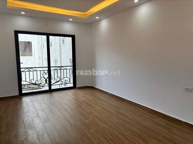 { Bán gấp } Bán nhà đẹp đại từ, nhà chính chủ ,gần phố, đủ công năng,n