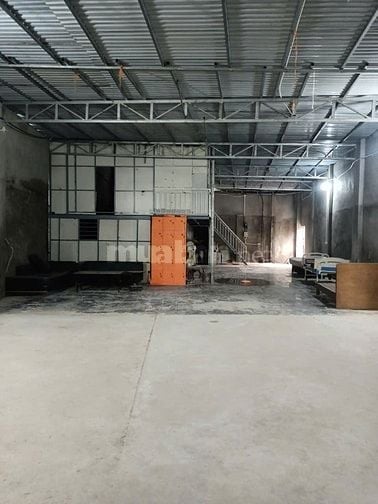 Cho thuê kho, xưởng tại Ngõ Hạnh Phúc Tân Mai, dt 500m2, giá 58tr(TL)