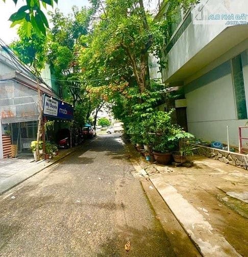 Bán nhà 2 tầng Nguyễn Huy Lượng - Sát biển Thanh Khê