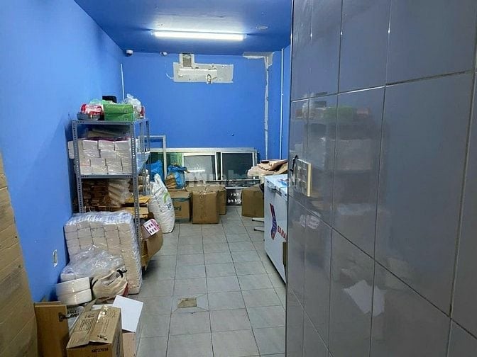 Bán gấp nhà mặt phố Đường Phan Xích Long, Phường 2, Phú Nhuận, HCM 14,