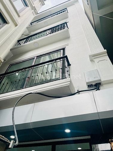 Bán 1Nhà 6T Tặng 1Nhà 6T Dt:71m 10Ngủ Thang Máy Nở Hậu ÔTô Đỗ Cửa