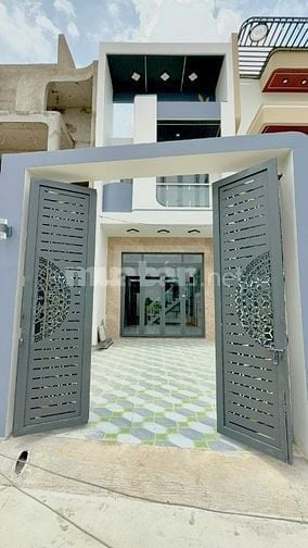 CHÍNH CHỦ CẦN BÁN GẤP NHÀ GẦN CHỢ BÌNH CHÁNH - 700TR NHẬN NHÀ