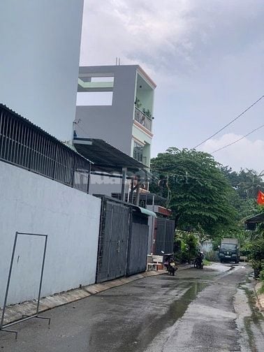 Cần bán lô đất ở đường 10, Làng Tăng Phú 