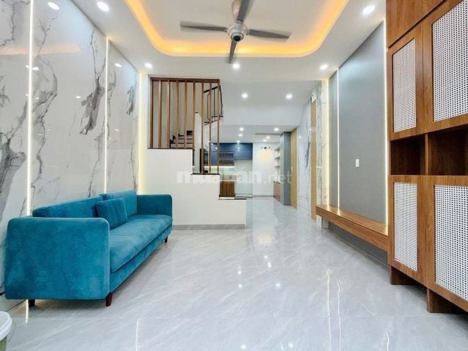 ⭐️Nhà 3 Lầu DT:4x12,7m tuyệt đẹp Cao cấp hẻm Quang Trung, P10.