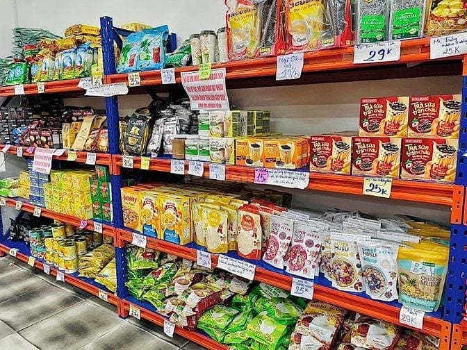 Siêu Thị Cần Tuyển Sinh Viên/ Trung Tuổi, Lớn Tuổi (Bán Hàng, Tạp Vụ)