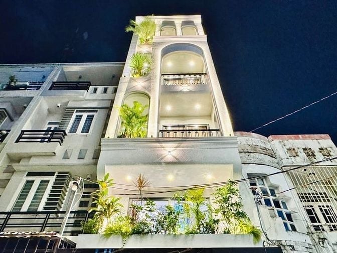 ⭐️Siêu phẩm 5 Lầu THANG MÁY tuyệt đẹp Cao cấp hẻm xe hơi 7m Lê Văn Thọ