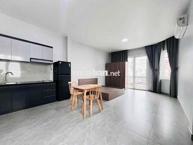 Studio Ban Công Cửa Sổ Thoáng Mới Ngay Nhà Thi Đấu Phú Thọ Quận 10