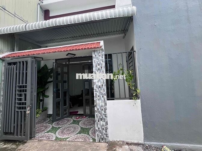 Nhà hẻm cụt( hẻm chỉ 5 nhà) ô tô vào được