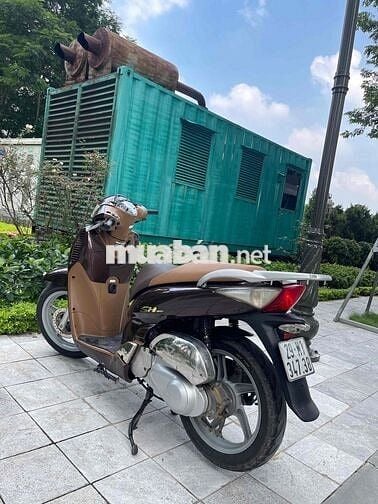 E bán 32 triệu có fix cho bác nào cần xe chất. Sh