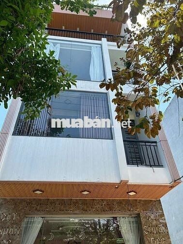 Cho thuê nhà 4 tầng mt 10m5 bùi Trang Chước, hòa xuân