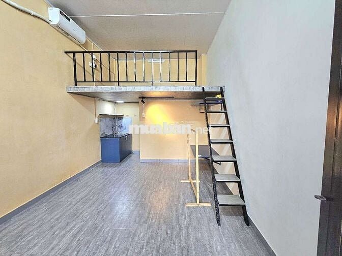 CHO THUÊ PHÒNG BANCON 40M2 THOÁNG NGAY NGUYỄN VĂN LƯỢNG ,GV