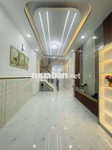 Nhà đẹp 2 Tầng- 42m2- Hẻm Xe Hơi- gần chợ BÌNH Tây- Phạm Văn Chí- Q6