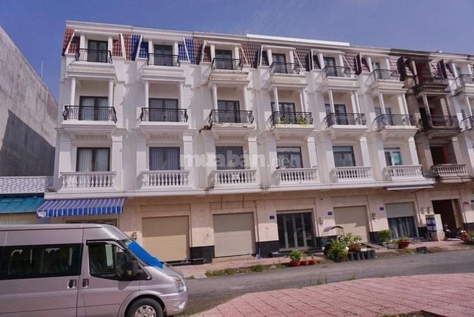 NHÀ PHỐ 1 TRỆT 3 LẦU MẶT TIỀN TRỰC DIỆN CHỢ BÁCH HÓA TỔNG HỢP, ĐIỆN LỰ