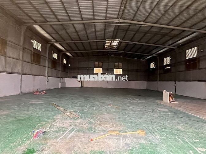 CHO THUÊ XƯỞNG 600M2 DĨ AN ĐƯỜNG XE CÔNG SẠCH ĐẸP CAO RÁO CÓ 3 PHA