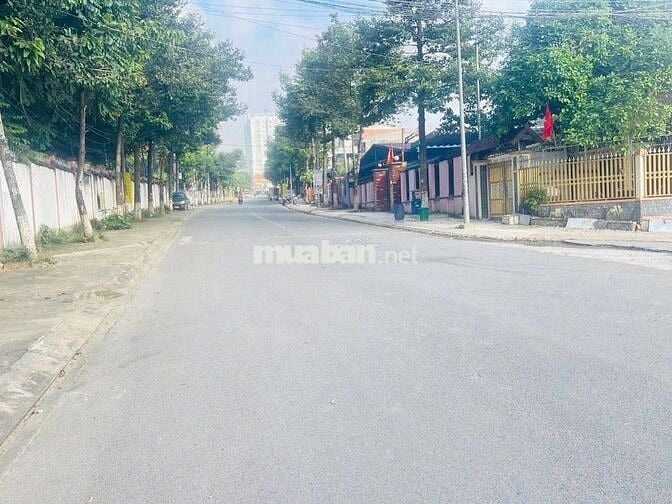 Đất mặt tiền đường Hố Lang, phường Tân Bình, TP Dĩ An.