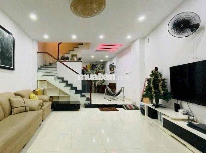 NHÀ MỚI ĐẸP THIẾT KẾ HIỆN ĐẠI NGANG 7.2m GẦN CA Q.PN