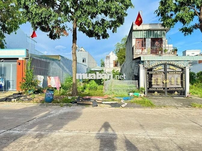 Đất đẹp giá tốt-Ở Phường Phú Mỹ TDM 100m2 Giá chỉ 1,24 tỷ–Xây ở ngay!
