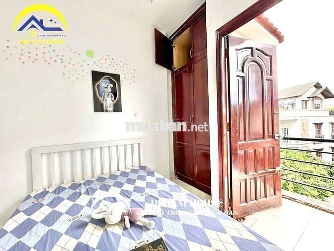 Cho thuê Studio full nội thất, ban công gần Lê Trọng Tấn quận Tân Phú