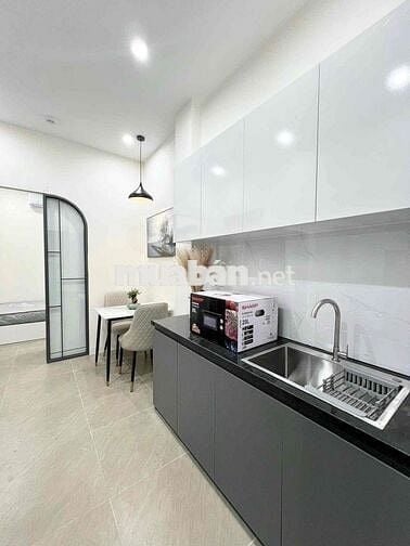 CHÍNH CHỦ KHAI TRƯƠNG STUDIO FULL NỘI THẤT TÁCH BẾP NGAY TRUNG TÂM TP
